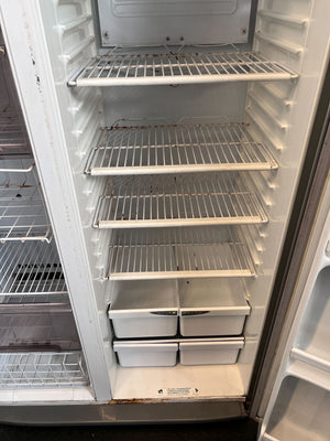 Sleek Silver Double Door Fridge Freezer - Faulty Freezer. Some rusting on the bottom