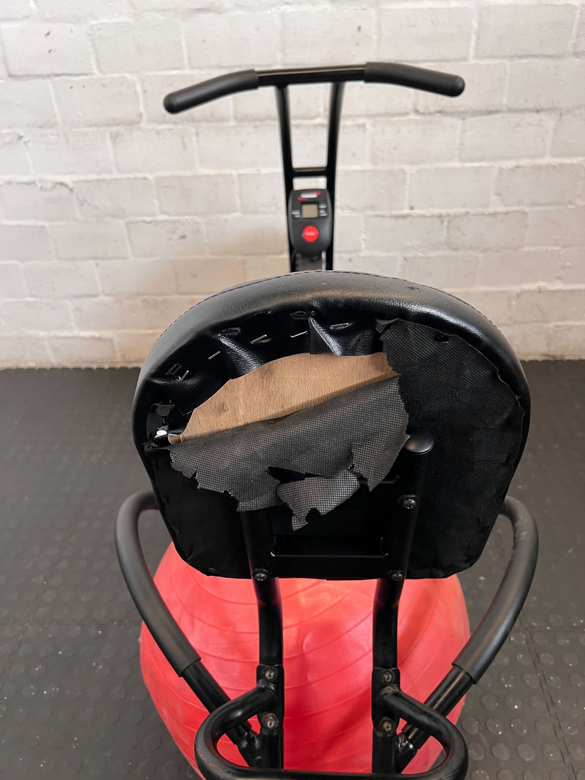 Trojan Core Recumbent Exercise Bike needs ball seat