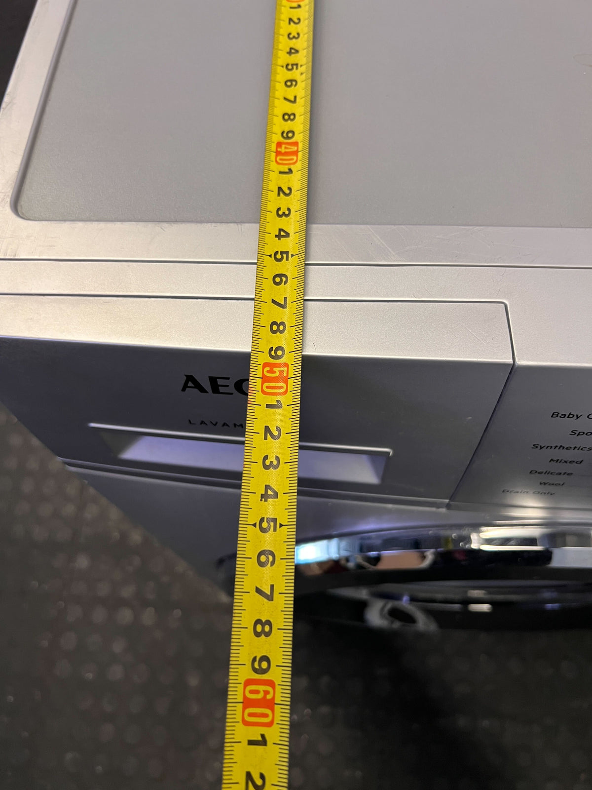 AEG Lavamat Front-Load Washing Machine - NOT WOKRING