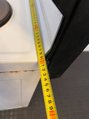 White Freestanding Electric Stove with Minor Wear Has no power cable