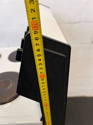 White Freestanding Electric Stove with Minor Wear Has no power cable