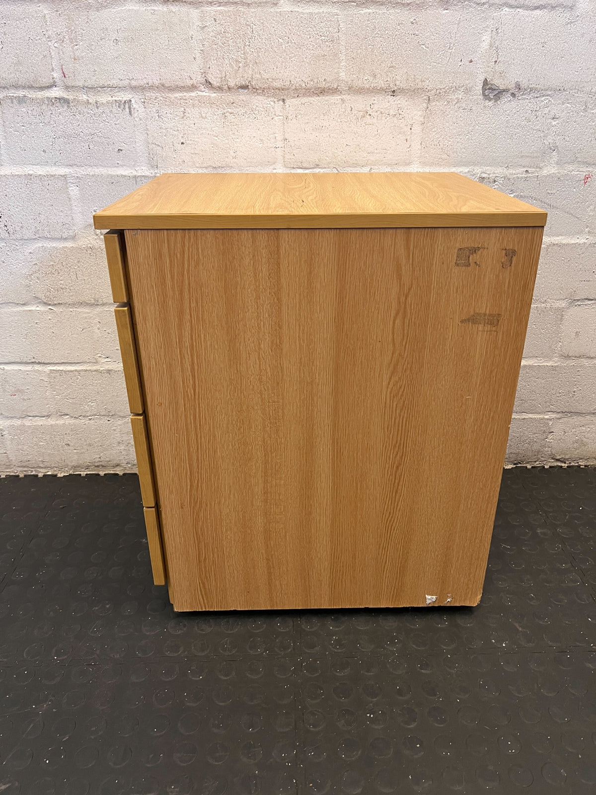 Light Wood Effect 4-Drawer Filing Cabinet with Lock - 2ndhandwarehouse.com