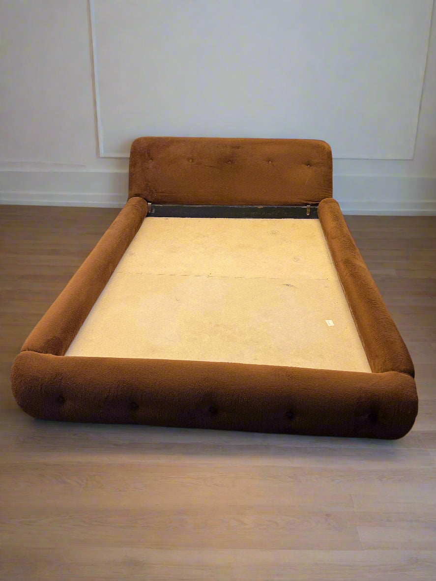 Stylish Brown Velvet Double Bed Frame with Button Details – Minor Wear