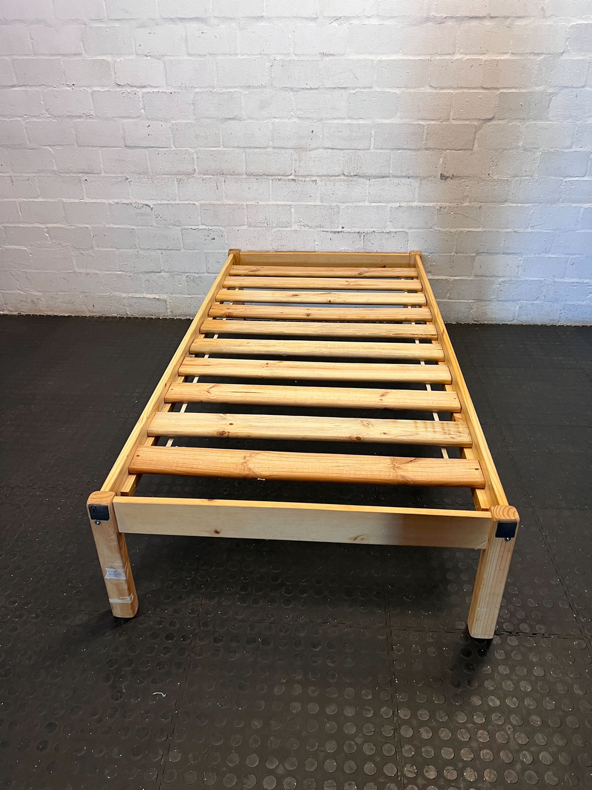 Sturdy Wooden Single Bed Frame with Slats - 2ndhandwarehouse.com