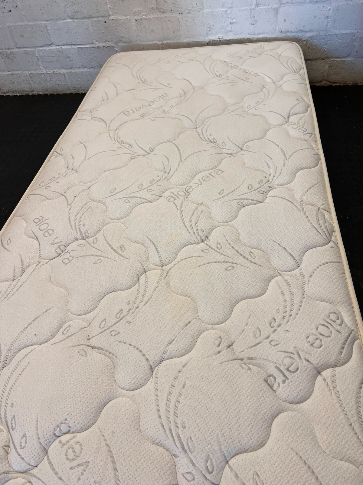 Perfekt Green Senator Single Mattress - Pre-Owned Comfort - 2ndhandwarehouse.com