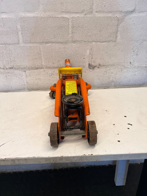 Reliable Orange Hydraulic Trolley Jack - 2ndhandwarehouse.com
