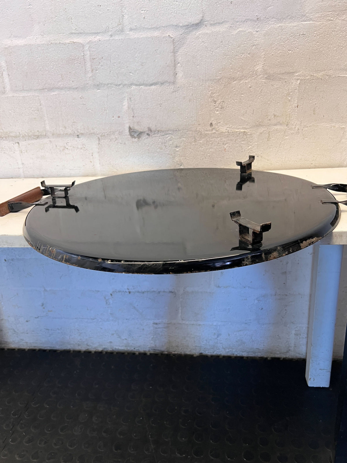 Rustic Oval Metal Serving Platter with Wooden Handles - 2ndhandwarehouse.com