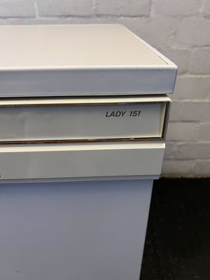 Siemens Lady 151 White Dishwasher - Slightly Worn Yet Reliable - REDUCED
