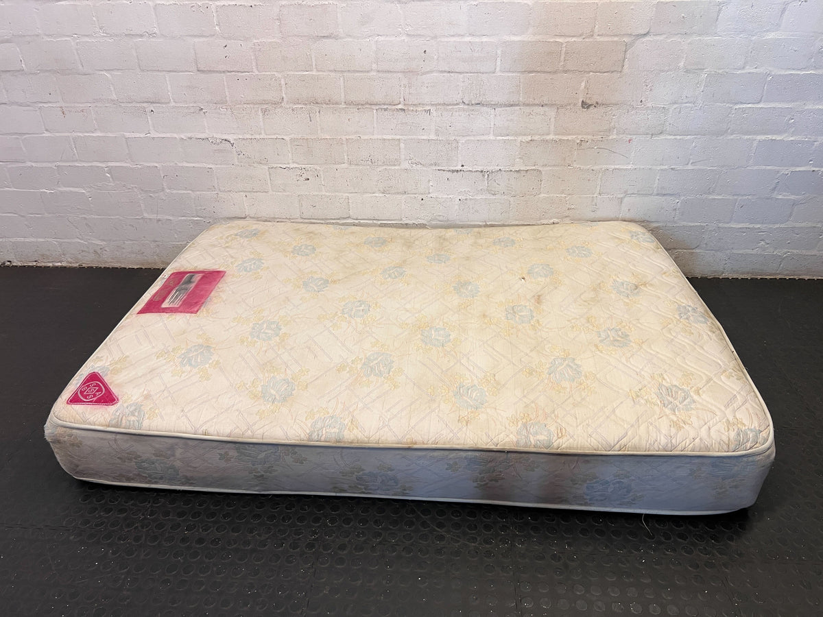 Affordable Pre-Loved double Mattress - Need deep cleaning - 2ndhandwarehouse.com