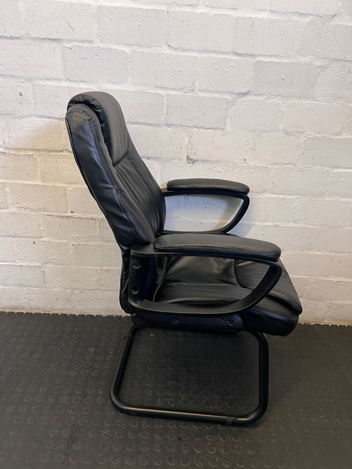 Comfort Executive Black Office Chair