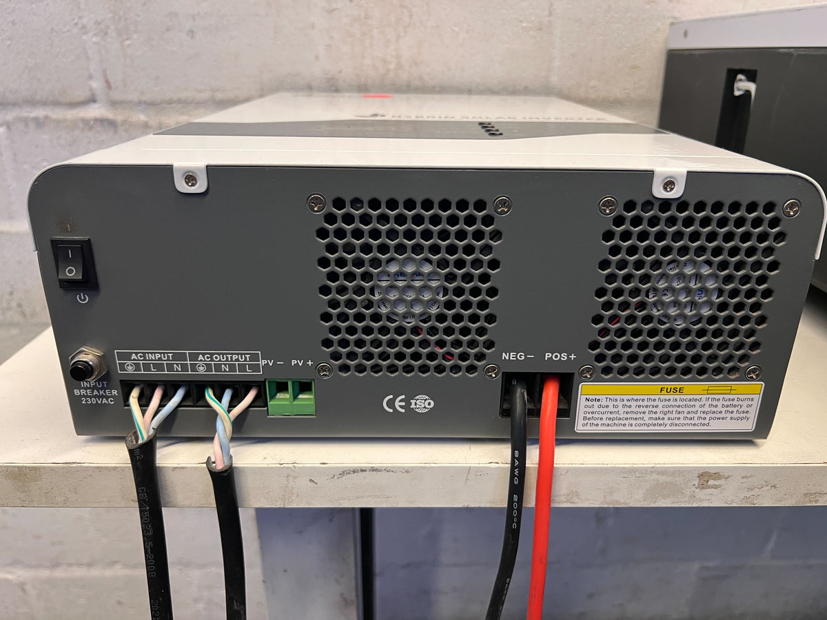 Fivestar 3kVA 24V Hybrid Inverter + 3.84kWh LiFePO₄ Battery Bundle — Pure Sine, 60A Solar Charger