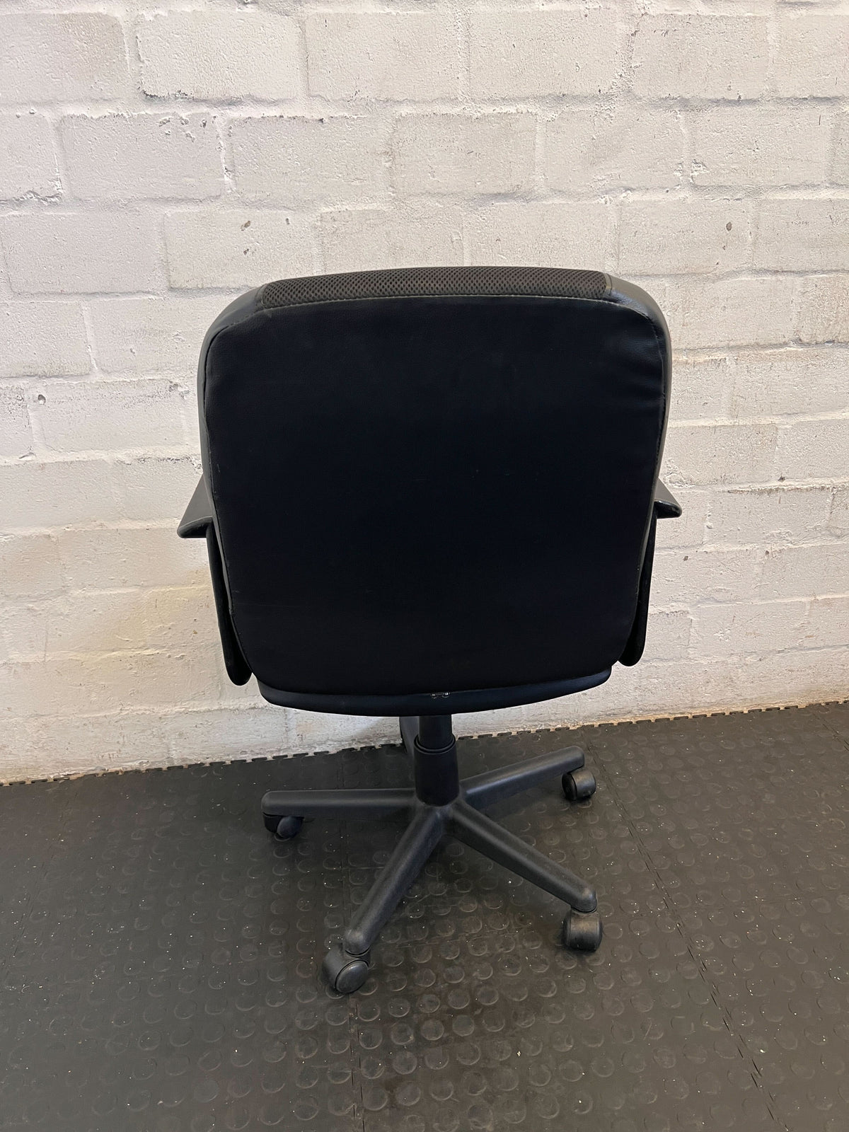 Comfort Executive Office Chair - Black