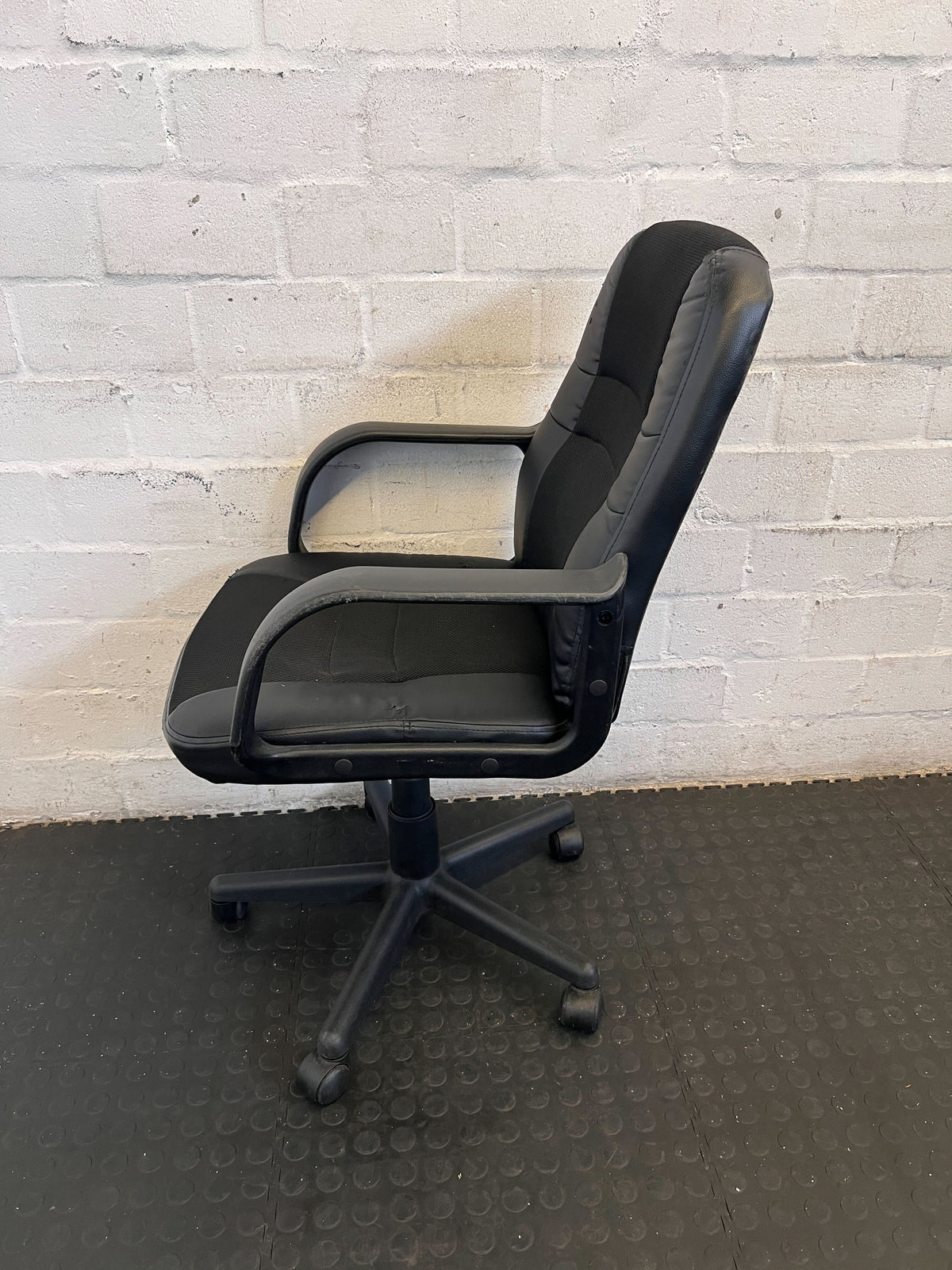 Comfort Executive Office Chair - Black