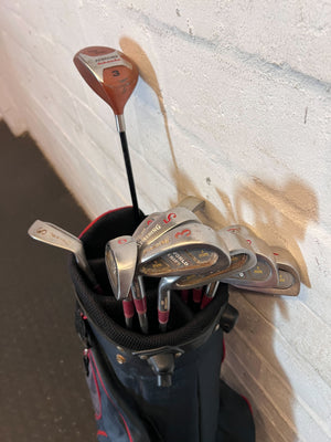 Pre-Loved Golf Club Set with Carry Bag - Navy & Red - 2ndhandwarehouse.com