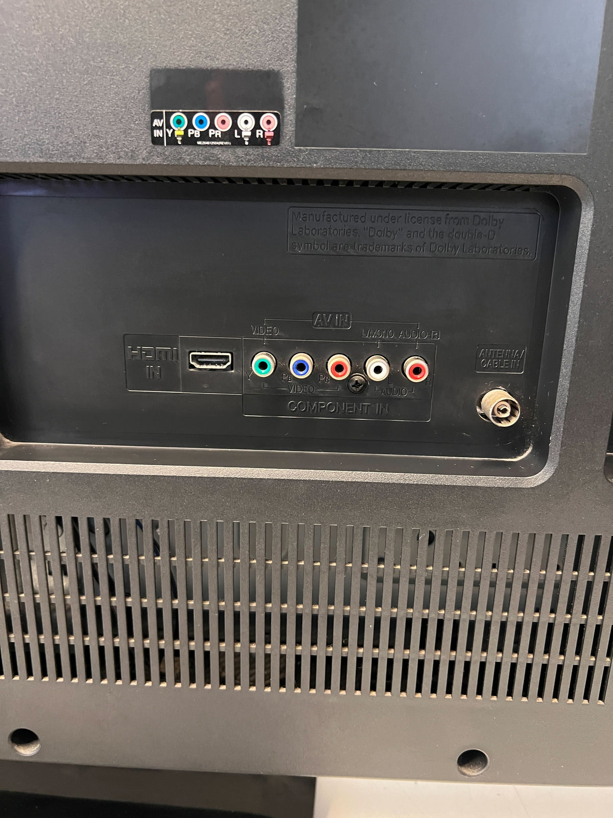 LG 42-Inch LED TV in Black – Minor Scratches, Great Condition