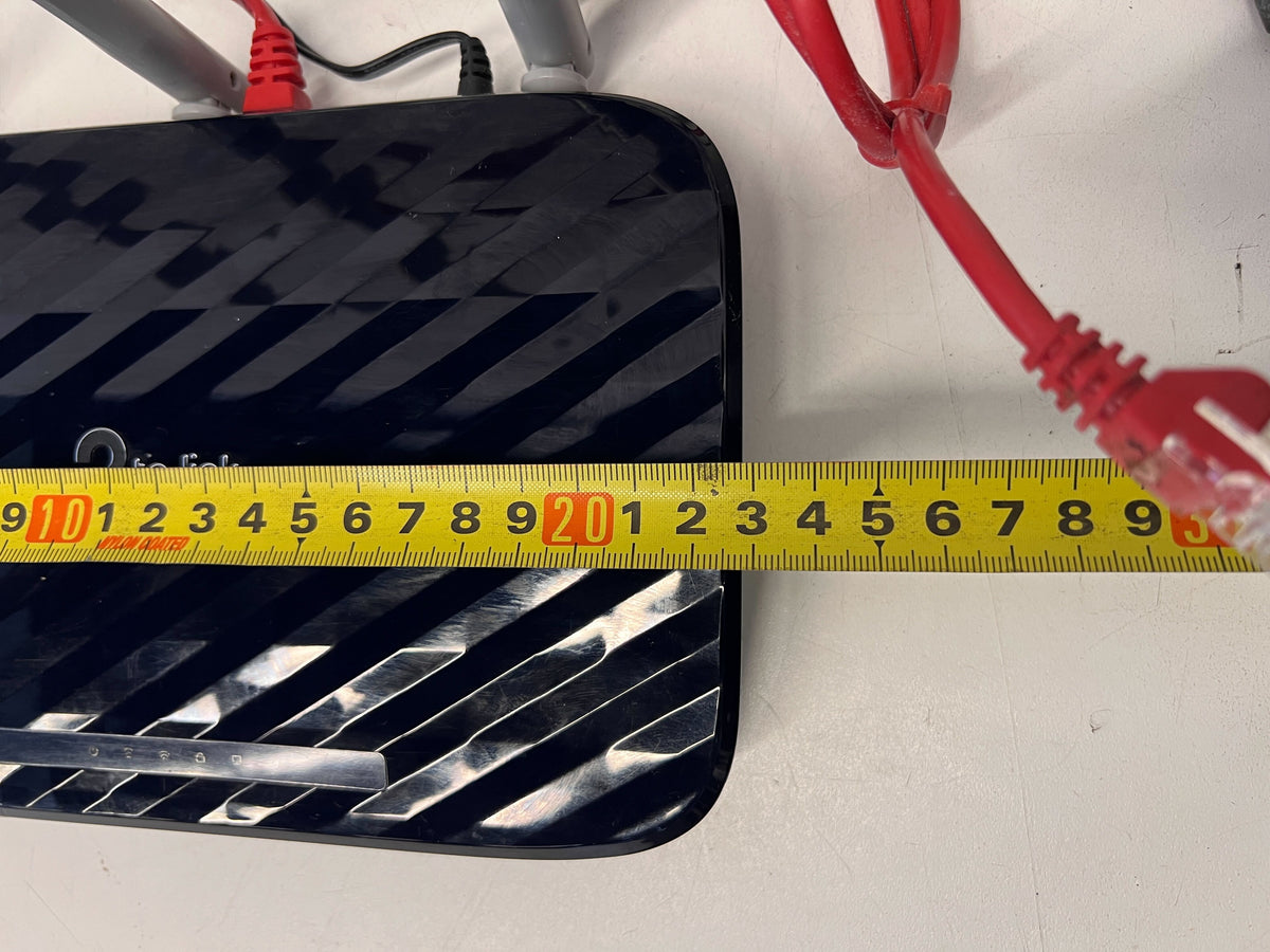 TP-Link Wireless Router - Black with 3 Antennas, Minor Scratches