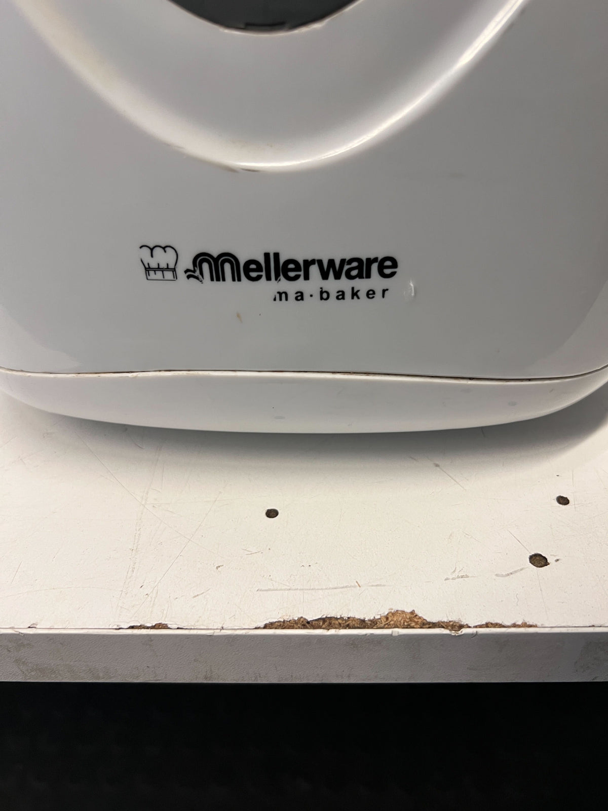 Mellerware White Bread Maker with Minor Scratches