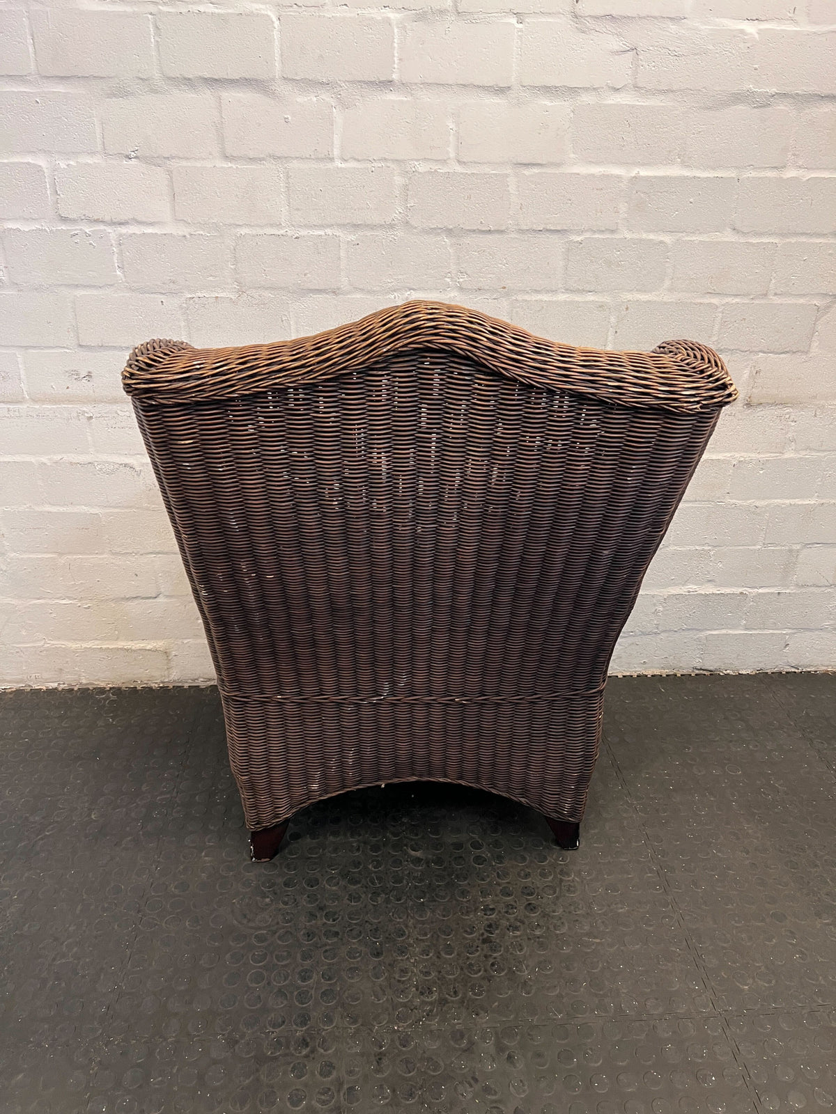Rustic Brown Wicker Armchair – Cozy Rattan Accent Chair - 2ndhandwarehouse.com