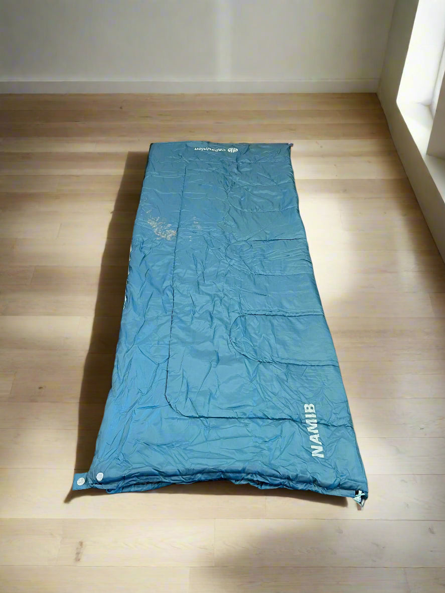 Cozy Blue Sleeping Bag - Ideal for Camping and Adventures
