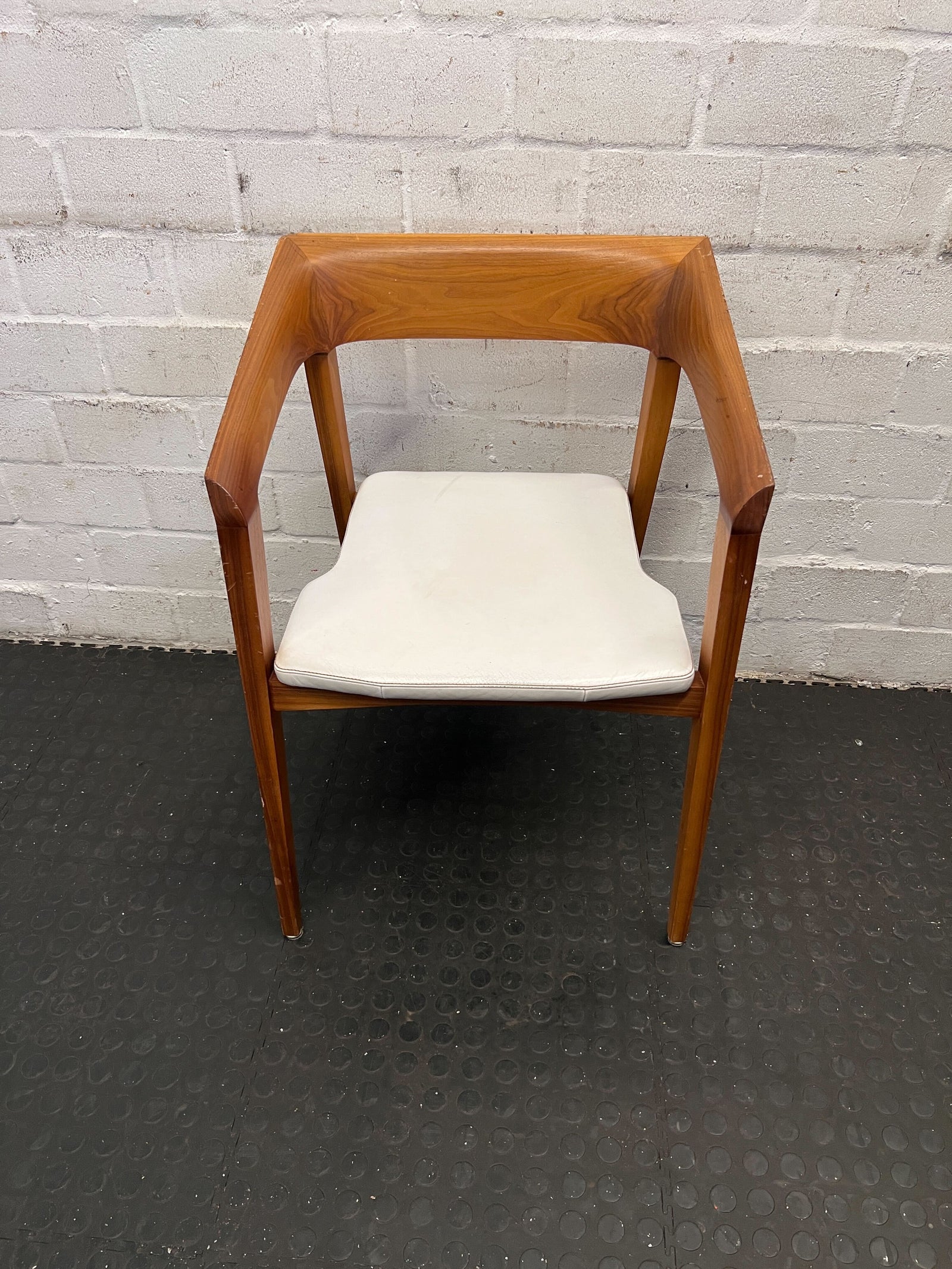 Stylish Mid-Century Modern Wooden Chair with Cream Seat Cover