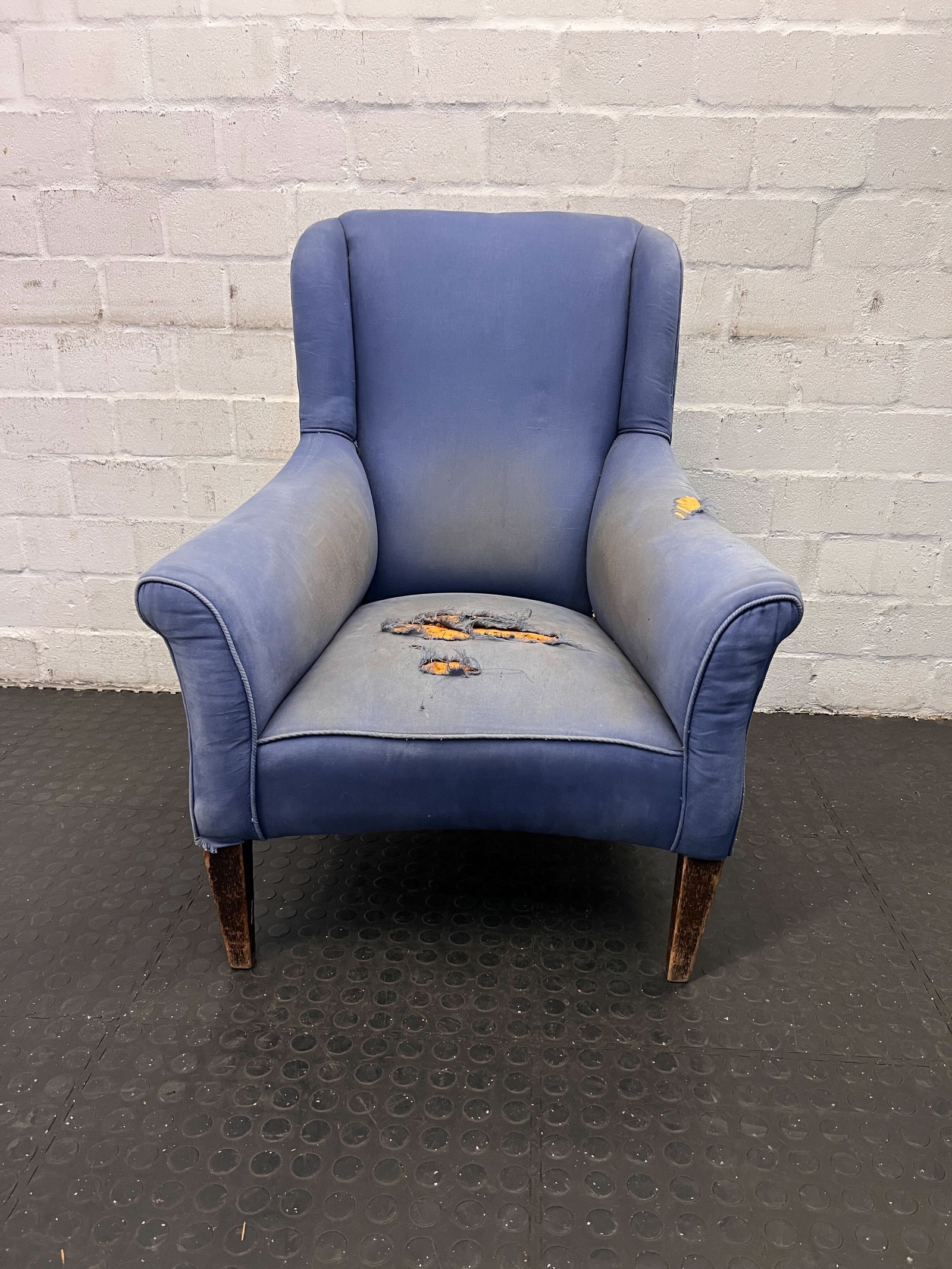 Charming Blue Fabric Armchair with Minor Wear – Mid-Century Style