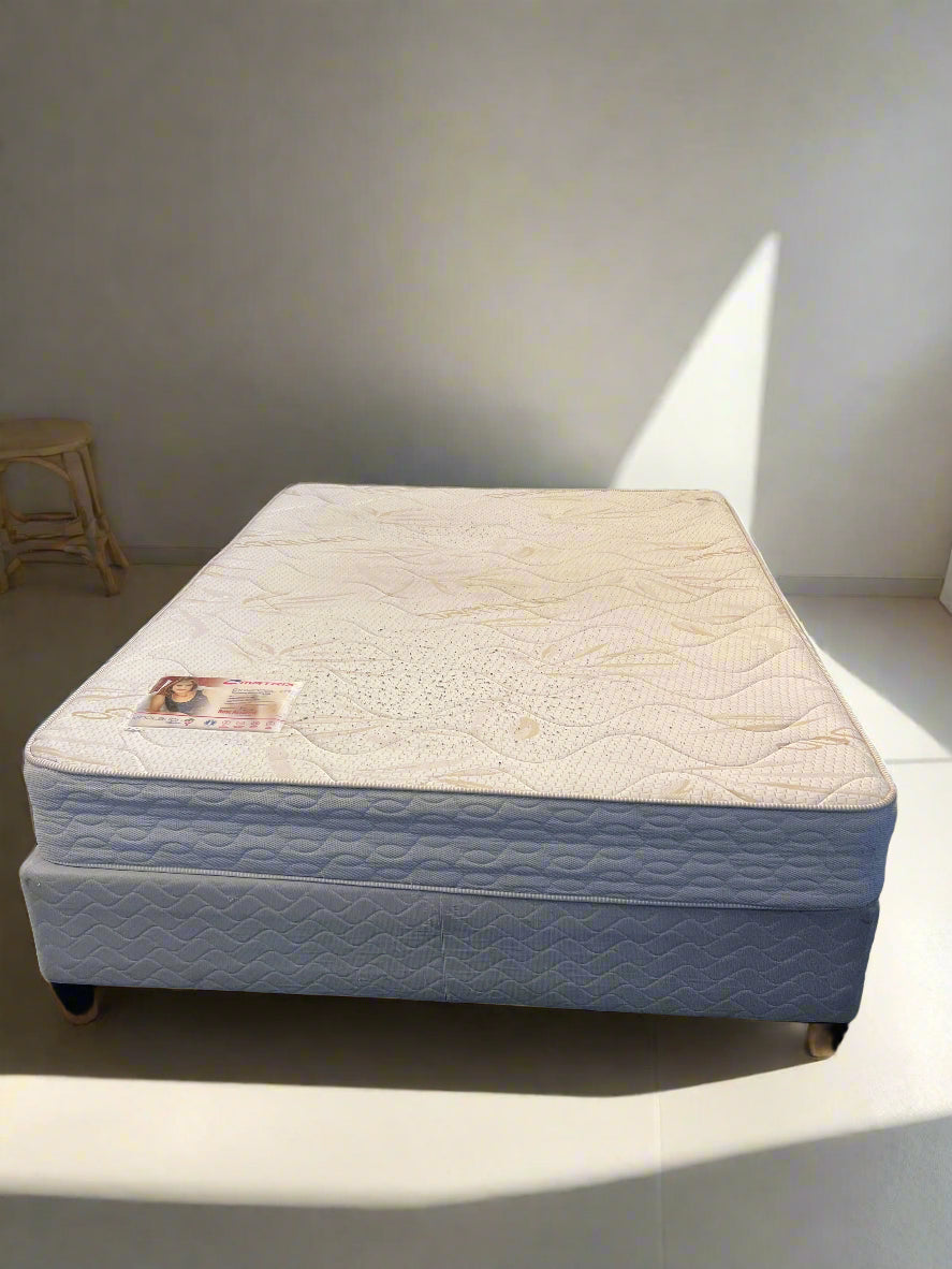 Queen-Sized White Mattress & Base - Minor Scuffs