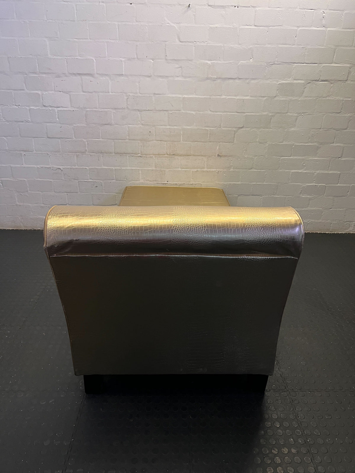 Stylish Gold Faux Leather Daybed with Minor Wear