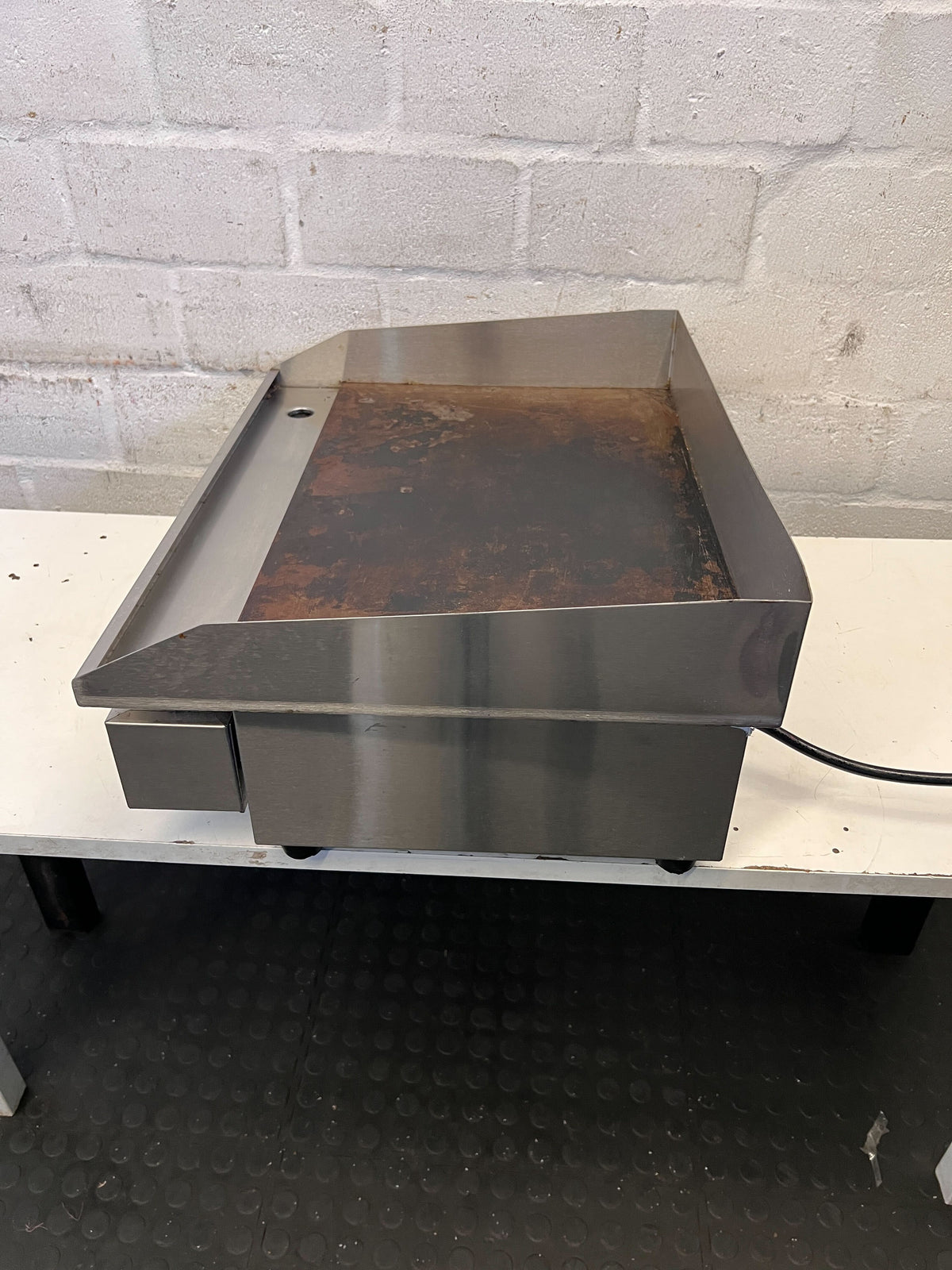 Stainless Steel Electric Griddle with Minor Surface Wear