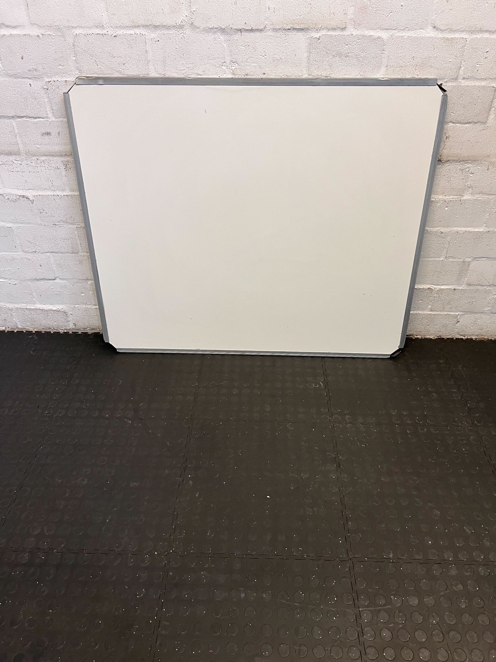 Versatile White Melamine Tabletop - Minor Edge Damage