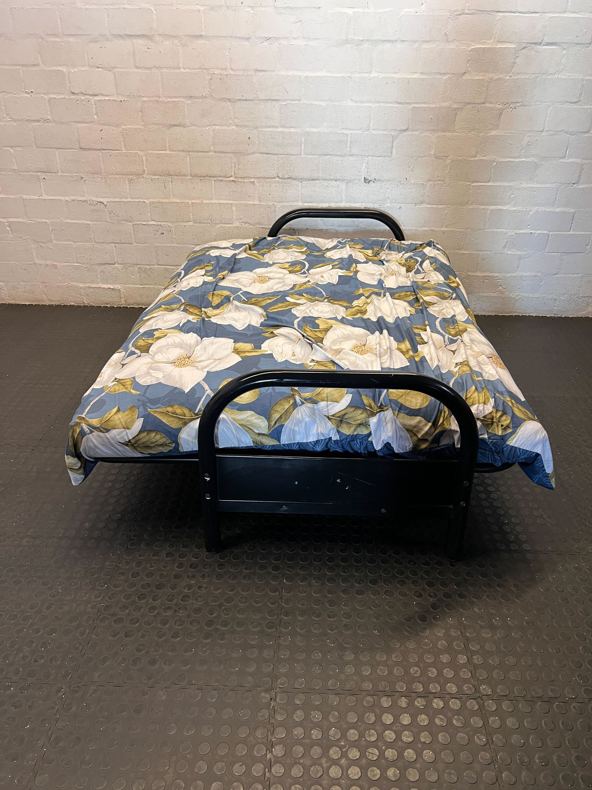 Charming Magnolia Print Futon Sofa with Black Frame