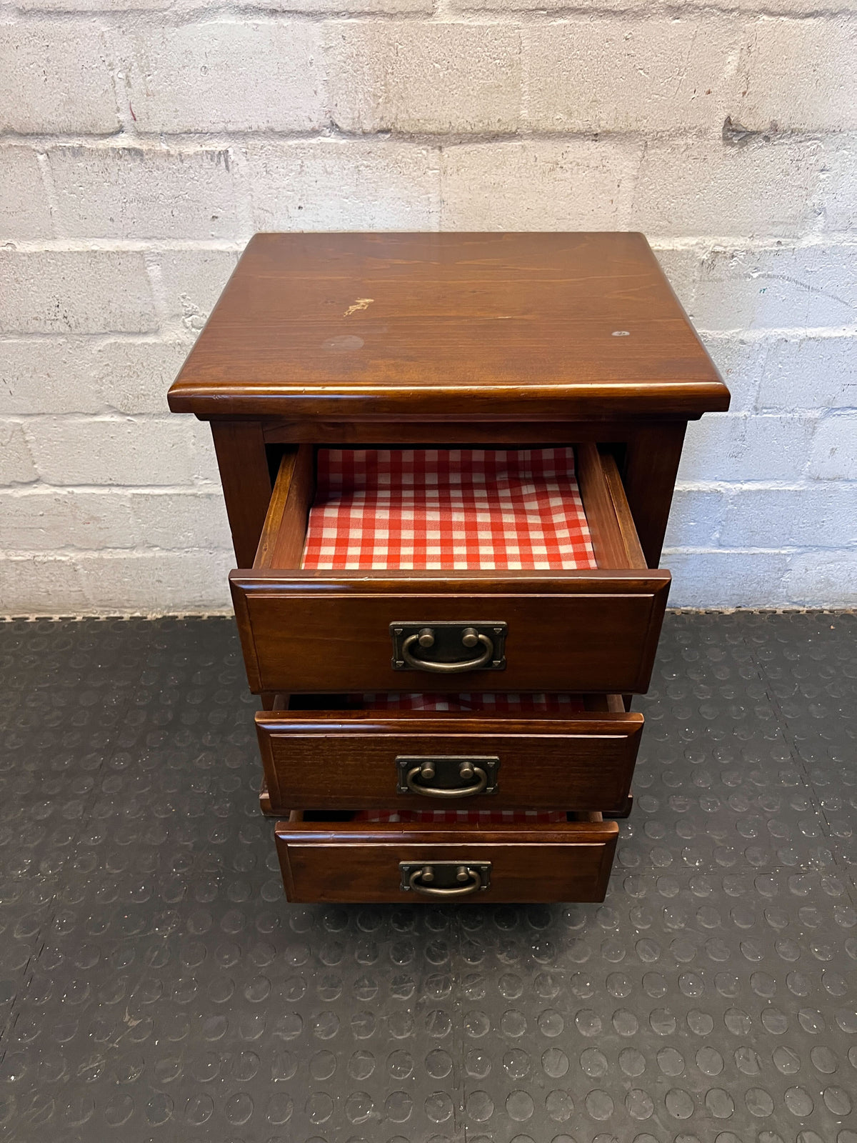 Timeless Dark Wood 3-Drawer Bedside Table - 2ndhandwarehouse.com