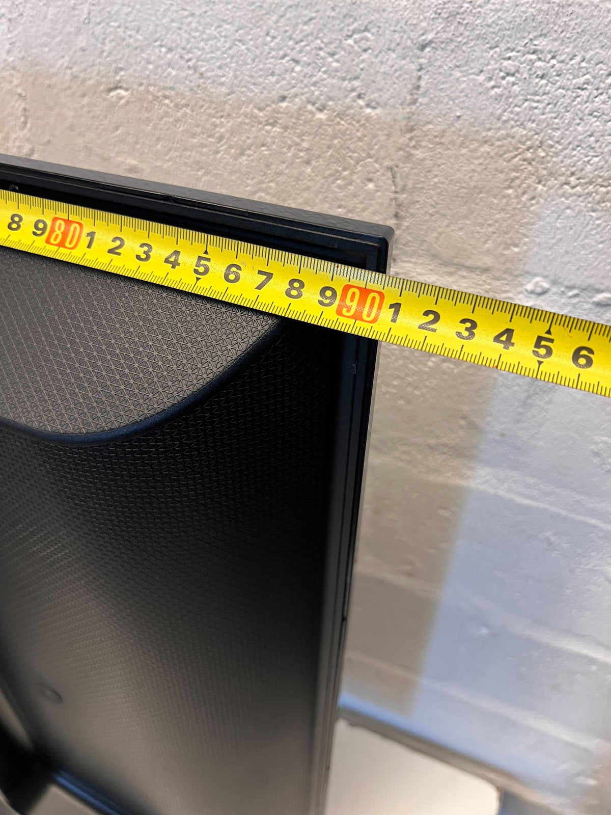 Samsung 40 inc LCD TV with Remote - 2ndhandwarehouse.com