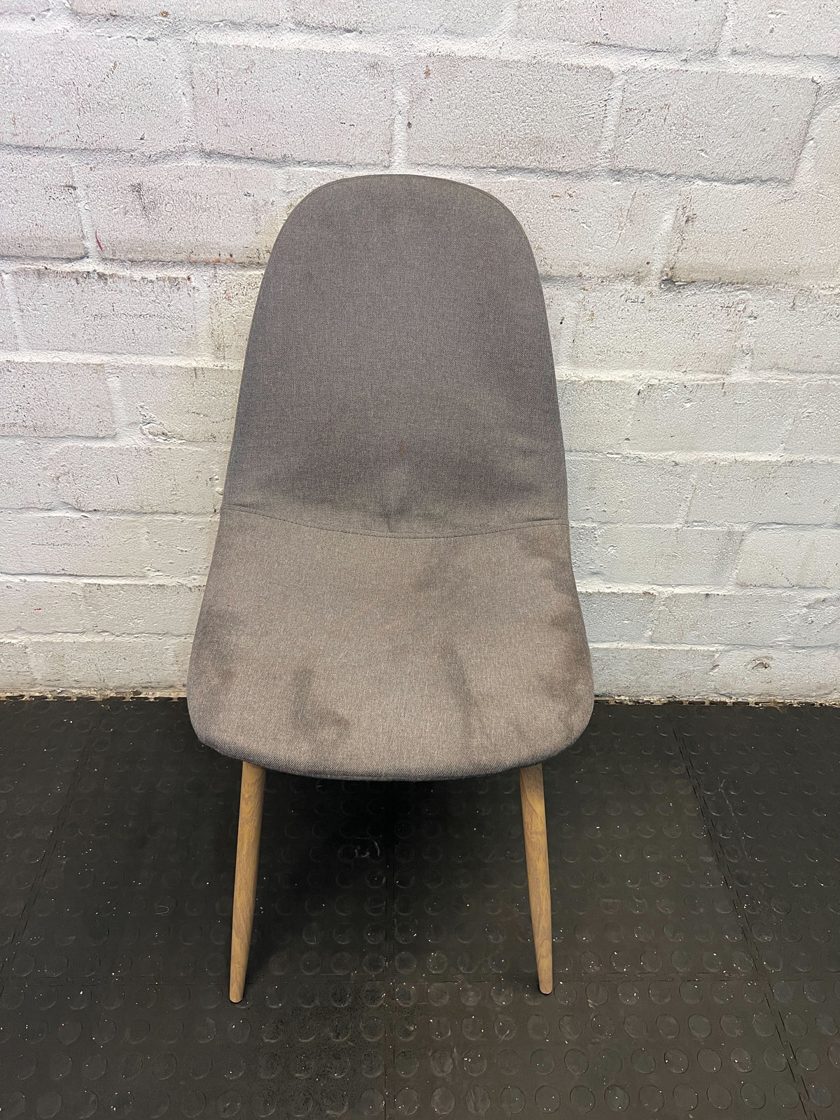 Stylish Grey Upholstered Dining Chair with Wooden Legs – Minor Scratches - 2ndhandwarehouse.com