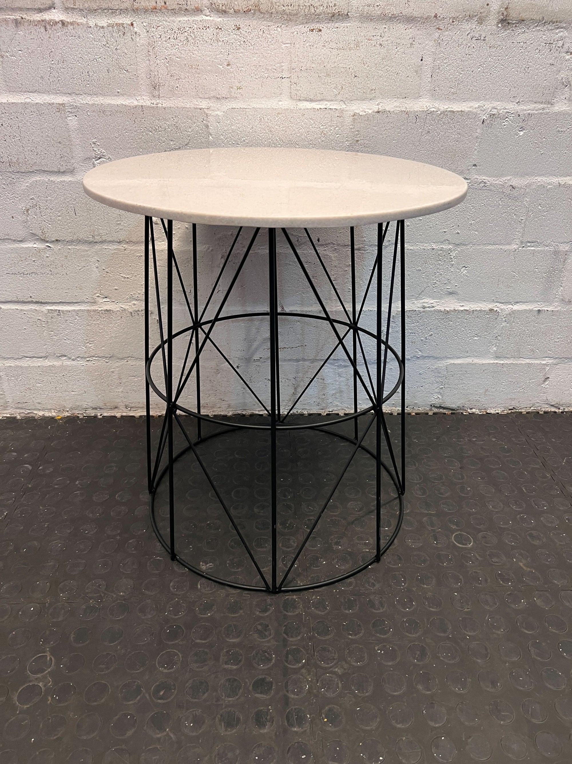 Round Marble-Effect Side Table with Black Metal Base