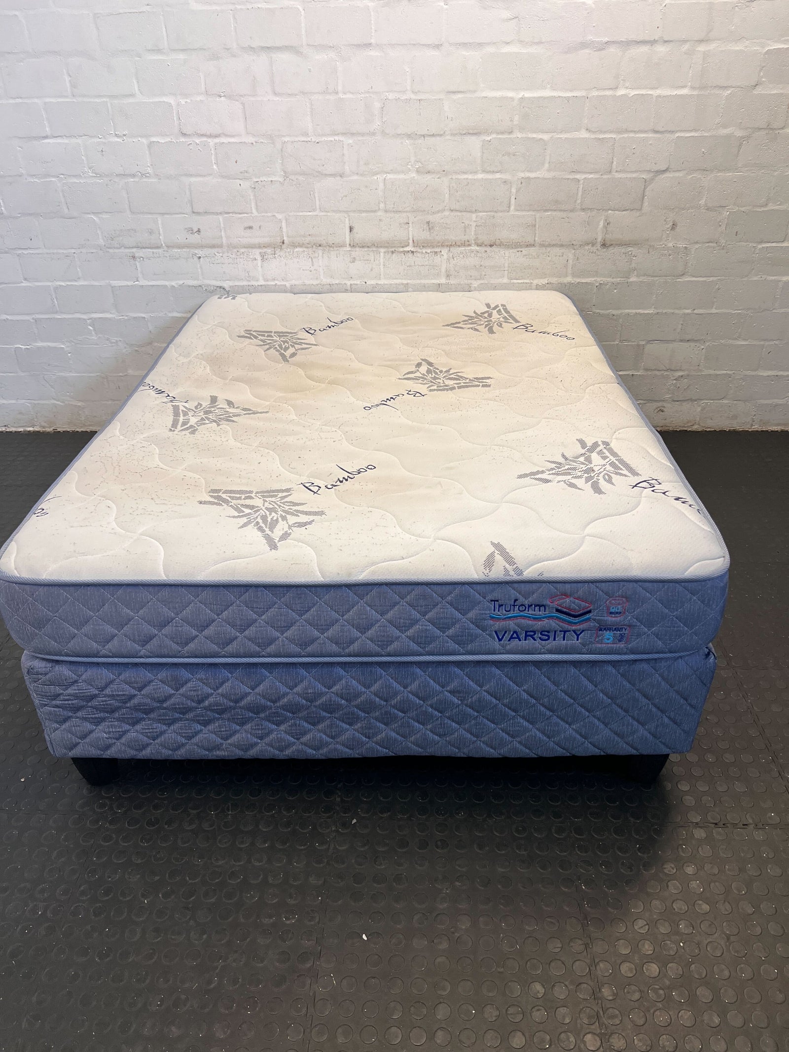Truform Varsity Blue Double Mattress – Minor Wear