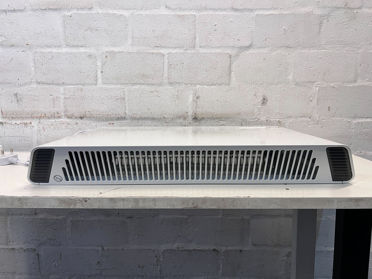 Delonghi White Compact Heater – Slight Wear, Efficient Heating - PRICE DROP