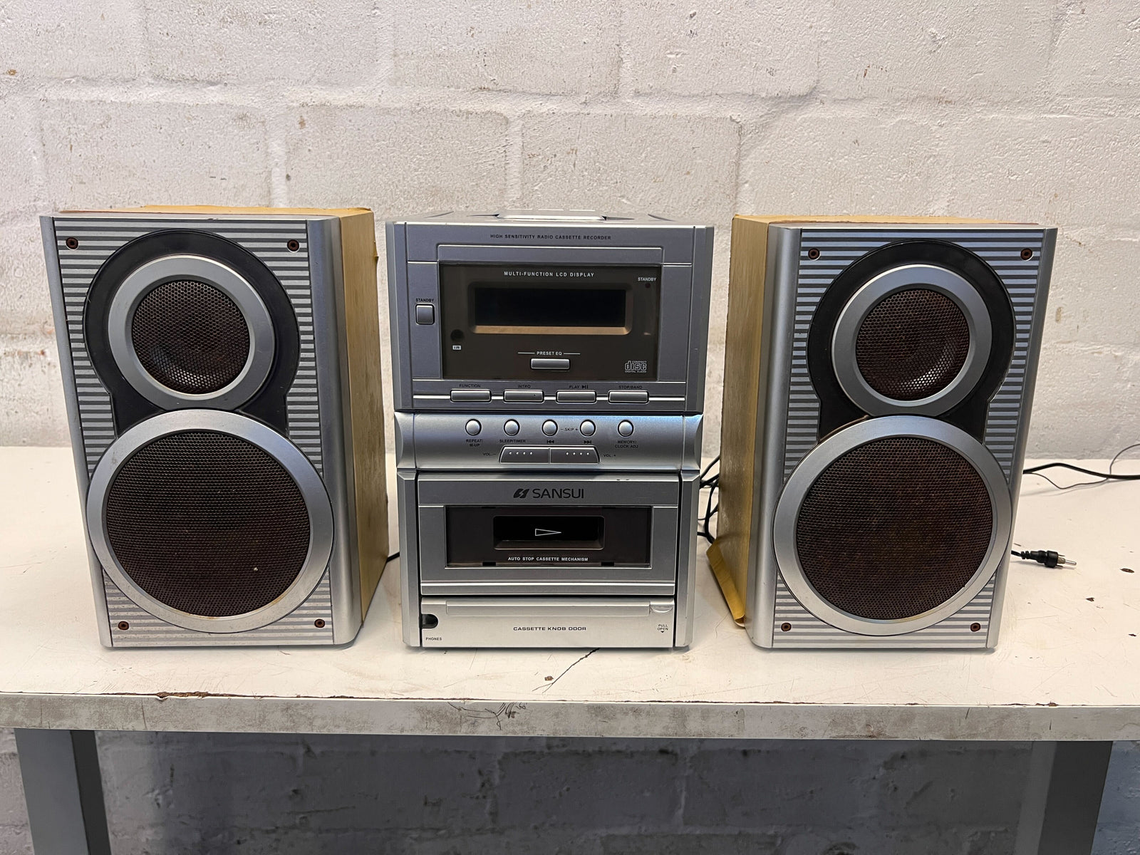 Classic Sansui Stereo System with Speakers – Minor Cosmetic Wear - 2ndhandwarehouse.com