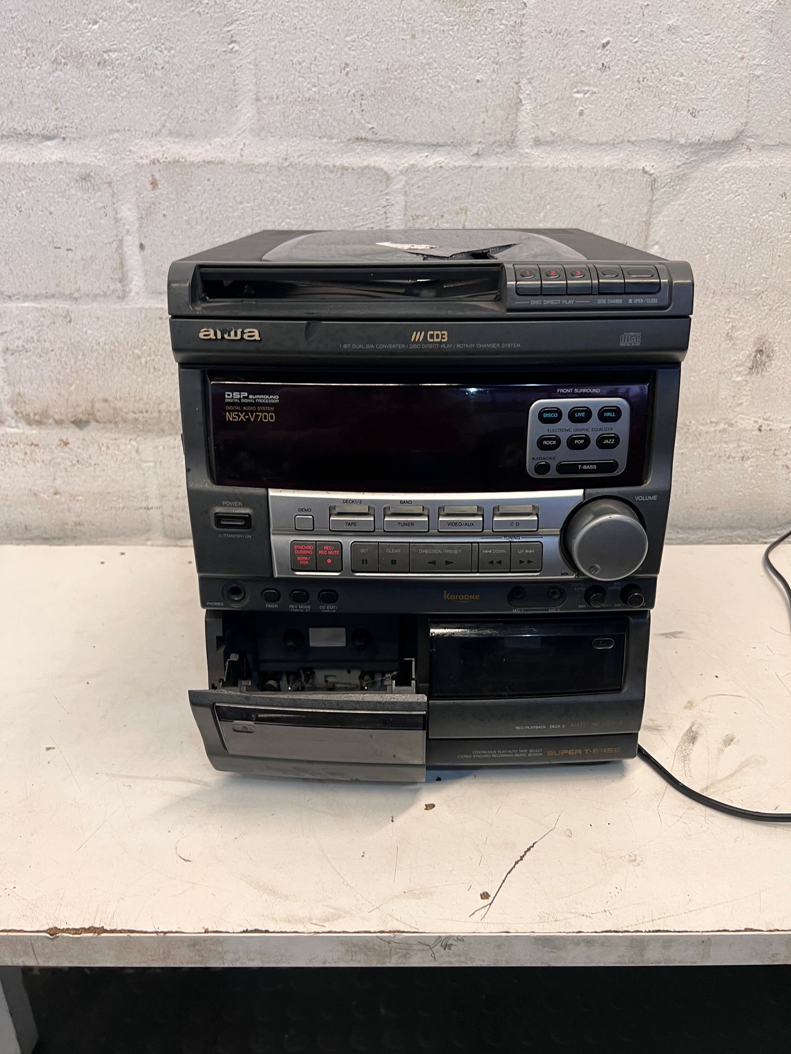 🎵 Aiwa NSX-V700 Dual CD & Cassette Stereo System - Well Loved - 2ndhandwarehouse.com
