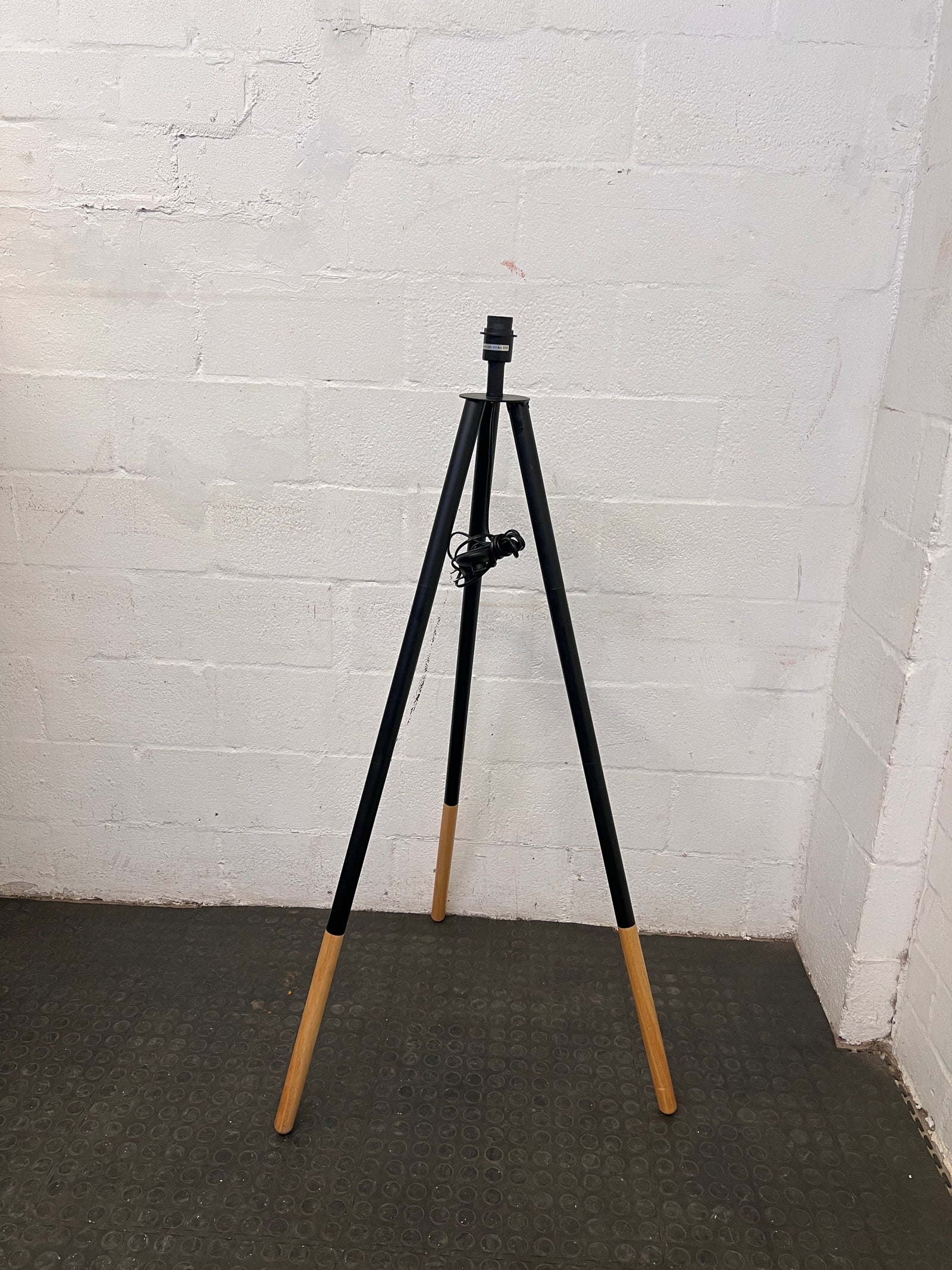 Black Tripod Floor Standing Lamp