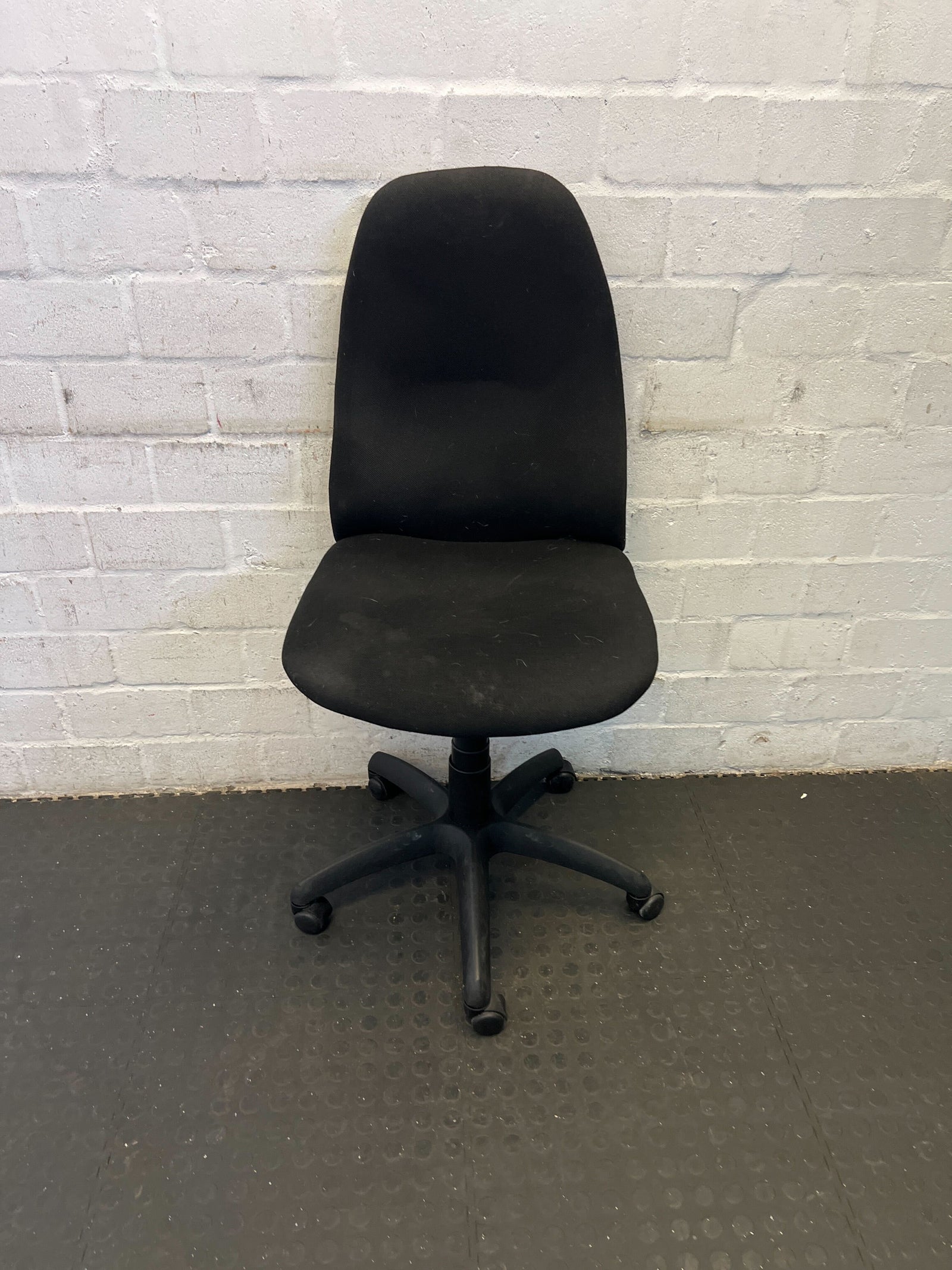 Comfortable Black Fabric Office Chair with Minor Wear