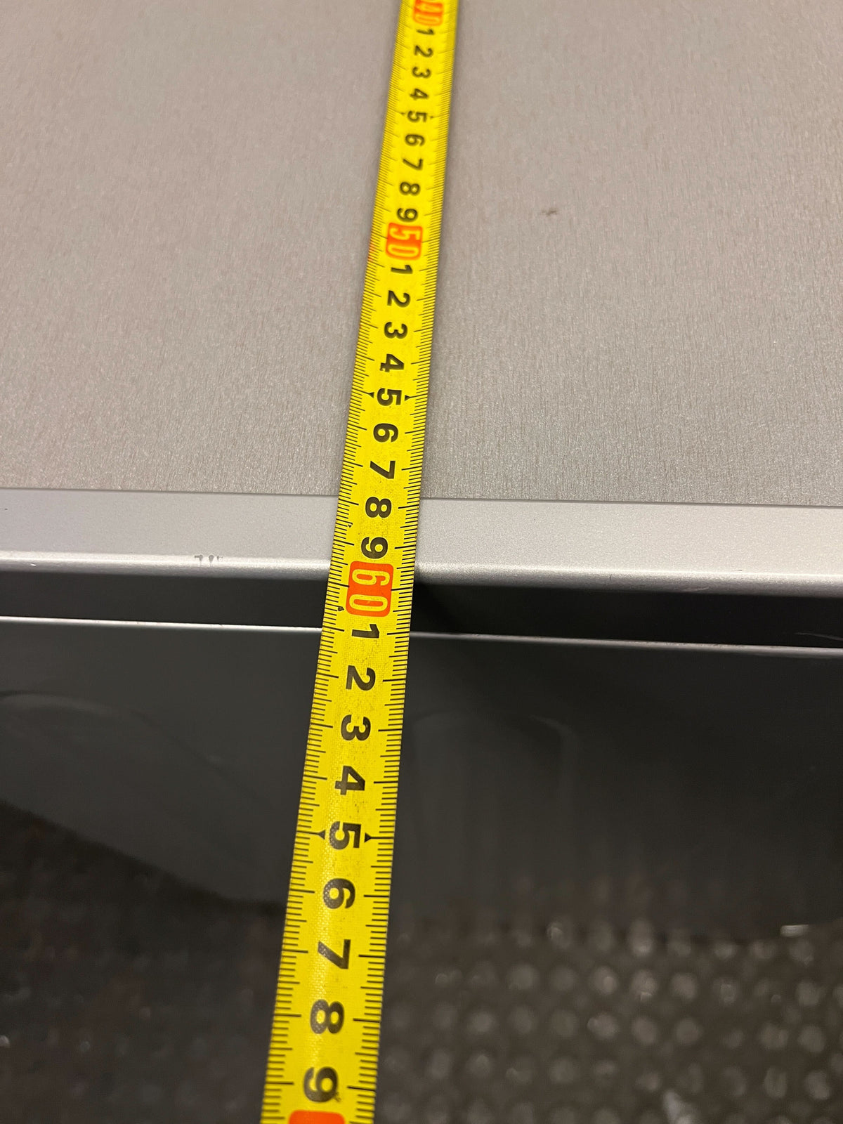 Defy Eco Dishwasher - Efficient Silver Finish - 2ndhandwarehouse.com