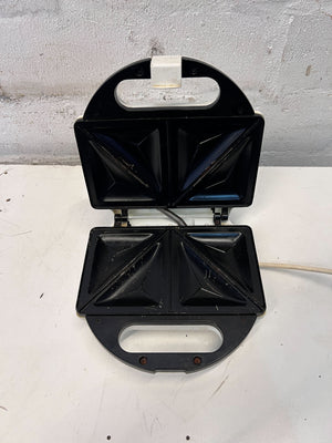 Ideal White Sandwich Maker – Used with Minor Wear