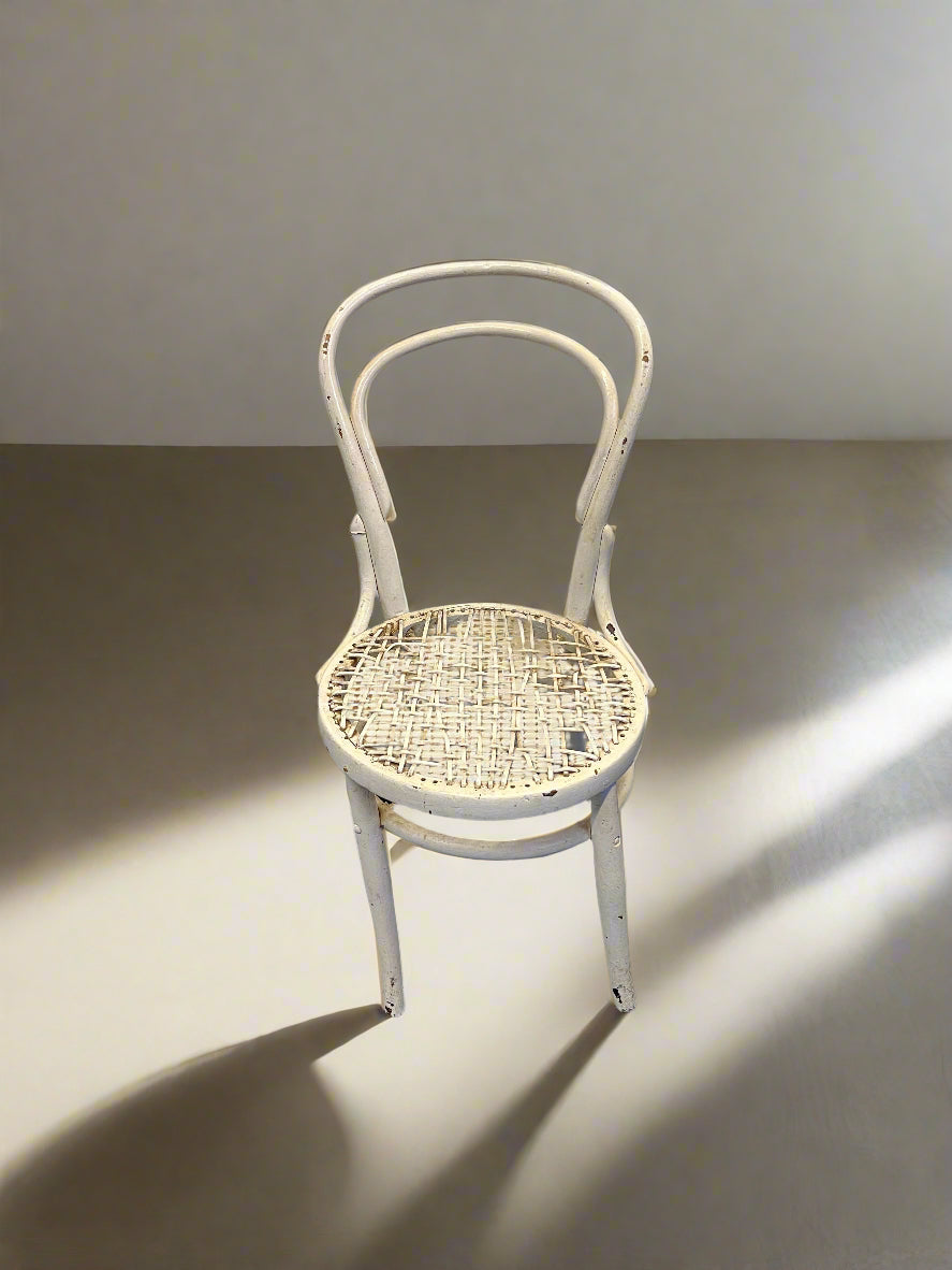 Charming Vintage White Rattan Chair with Minor Wear
