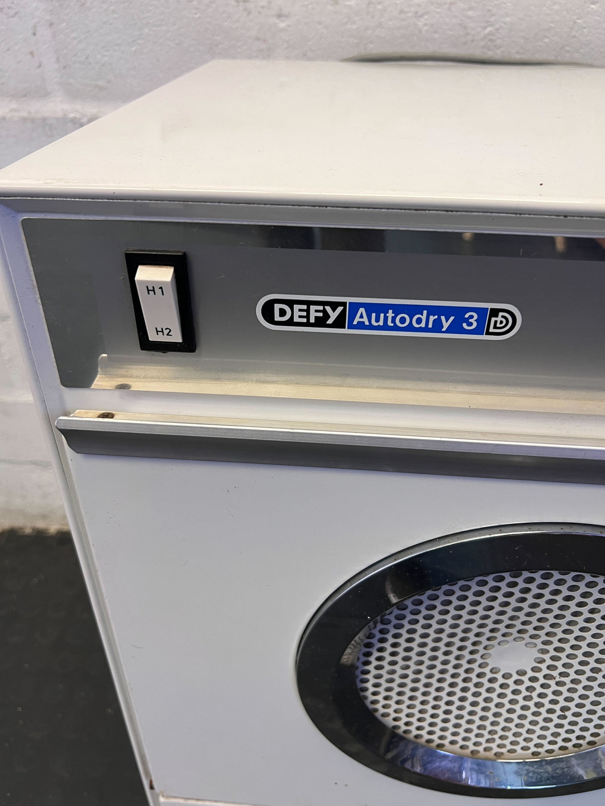 Defy Autodry 3 White Tumble Dryer with Minor Scratches - REDUCED