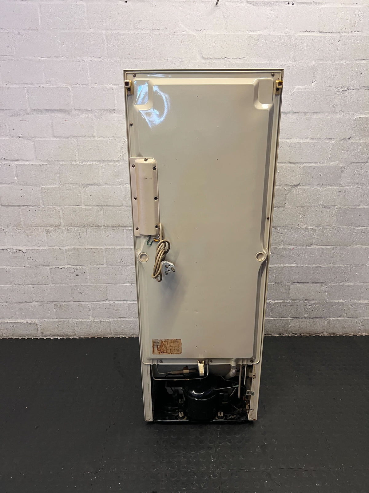 Retro Cream Top-Freezer Refrigerator