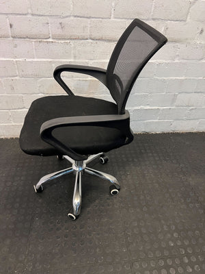 Ergonomic Black Mesh Office Chair with Chrome Base