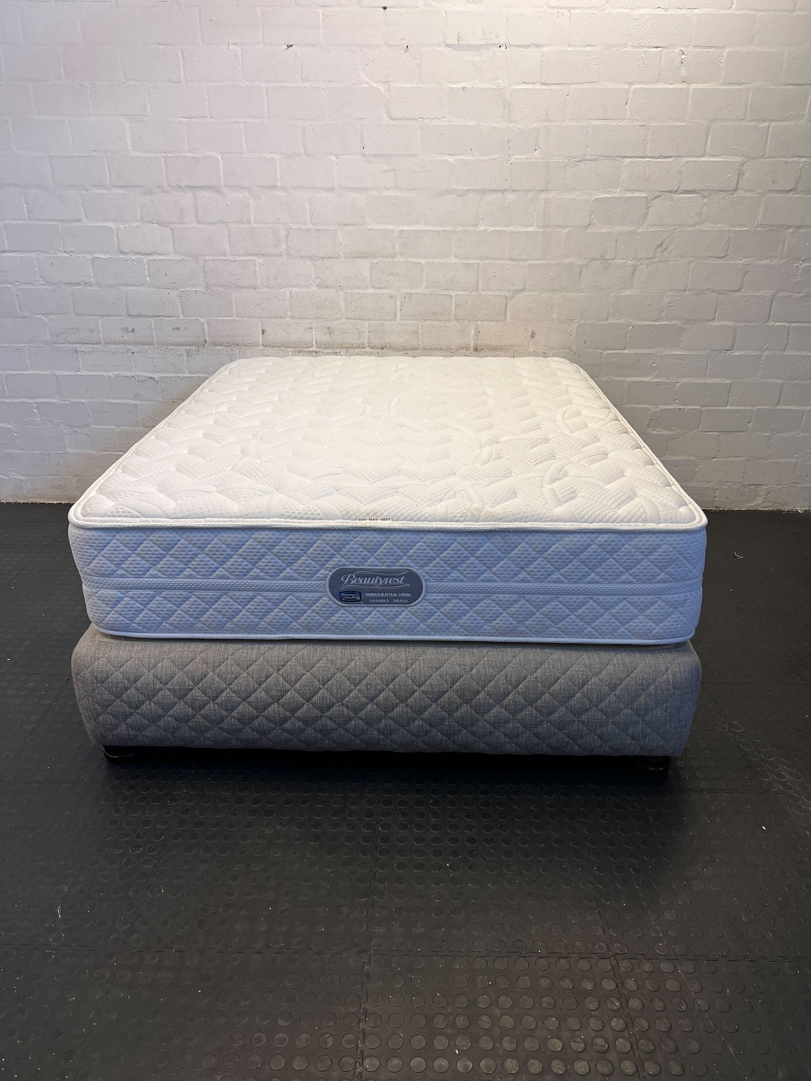 Queen-sized Soft White Mattress with Grey Base, Excellent Condition