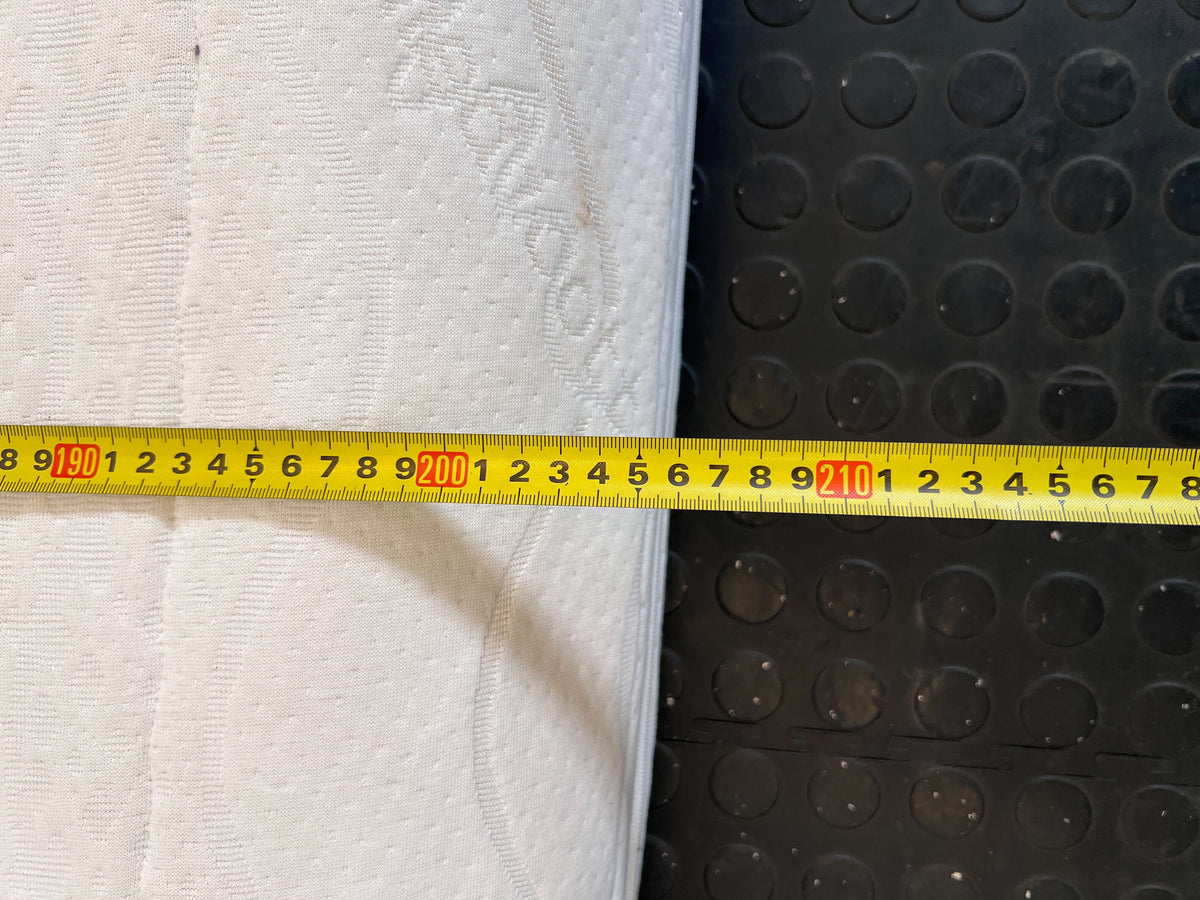 Affordable Pre-Loved Mattress from Germany