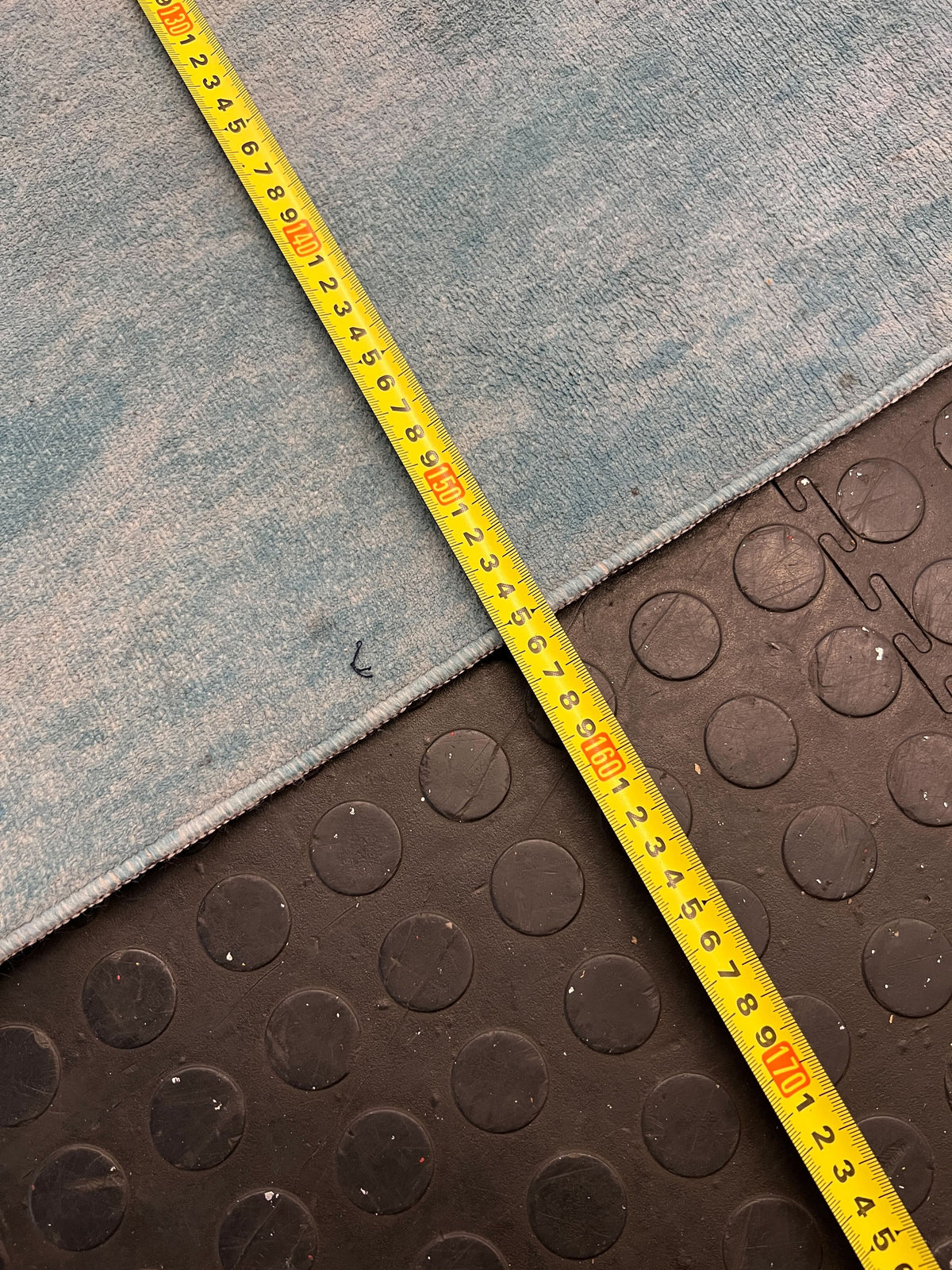 Air Loom OMBRE PINK (PRINTED RUG) 2.3 x 1.5m - PRICE DROP