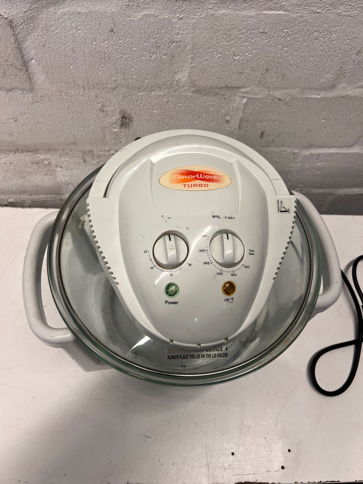 Versatile Glass Halogen Oven - White, Minor Scratches